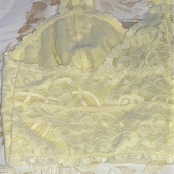 NWT FreePeople Sz-S Lace Soft Yellow Light BraletteVery Soft and Sooo Pretty 🌼💛 - Picture 15 of 16
